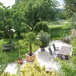 Gut Pecketsberg Apartment