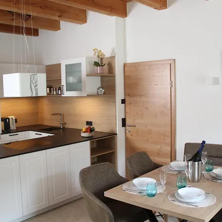 Gut Pecketsberg Apartment
