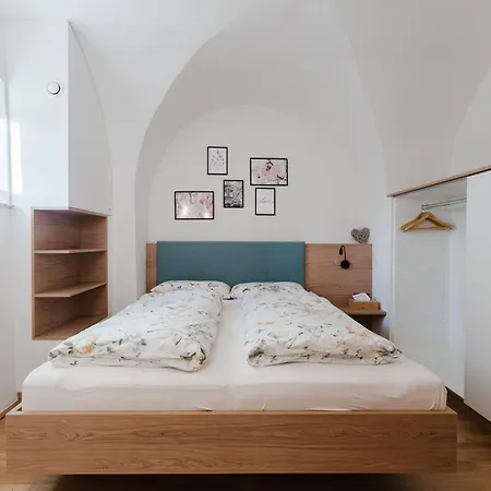Gut Pecketsberg Apartment *
